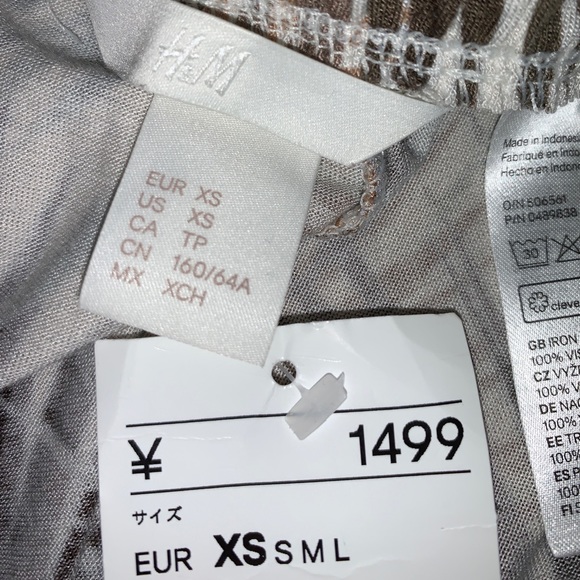 H&M Loose Fitting Tree Print High Waisted Leggings - Picture 5 of 5